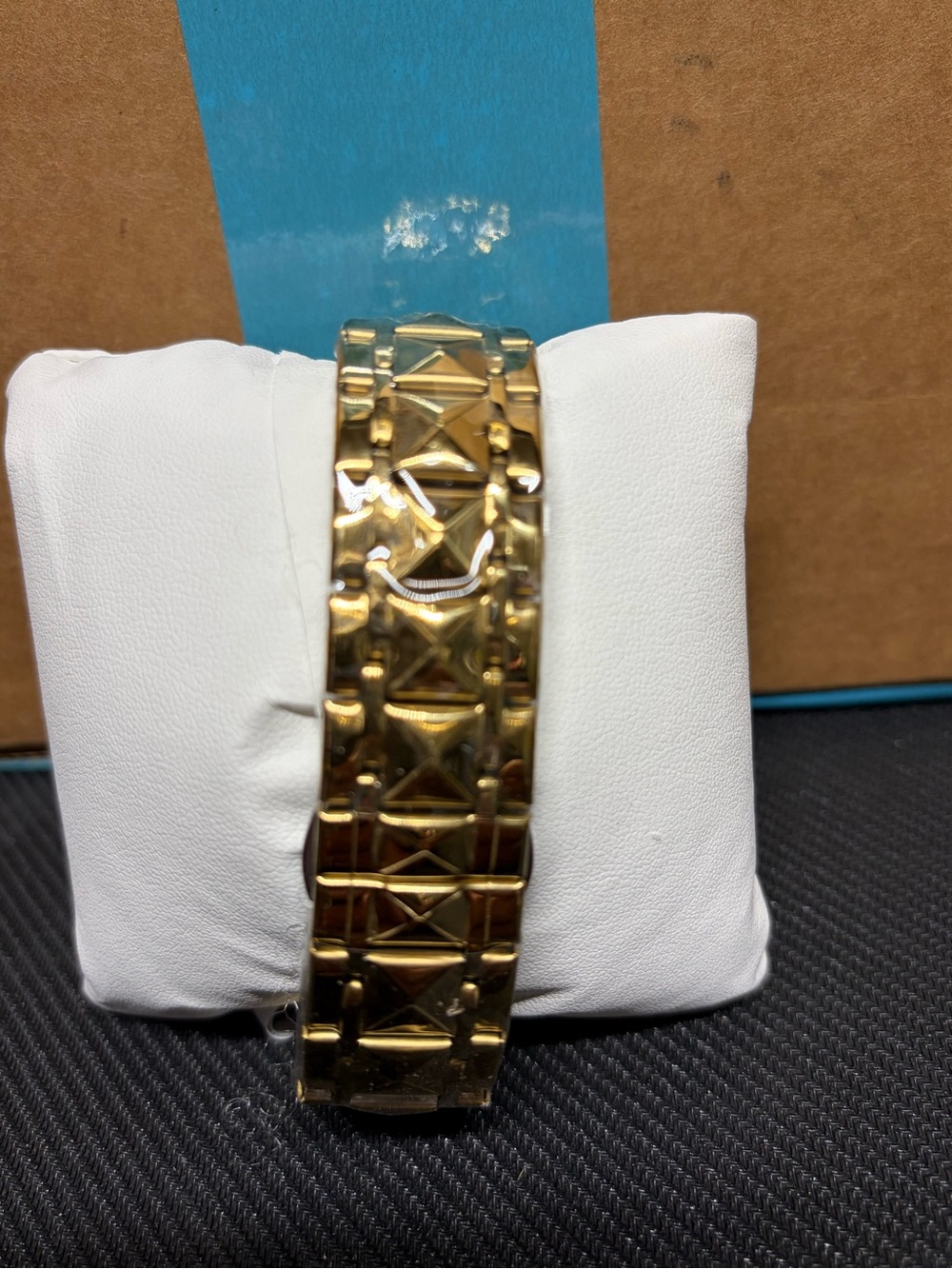 Invicta Specialty I by Invicta Men's Watch - 41mm, Gold (69018) New In Box - Picture 4 of 8